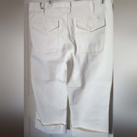 Cabi crop pants, white, size 10 - Picture 2 of 3